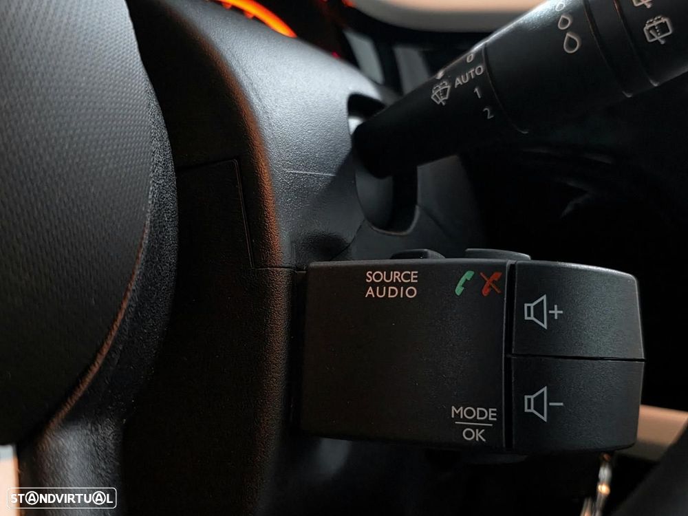 Renault Twingo 1.0 SCe Urban Night - 27