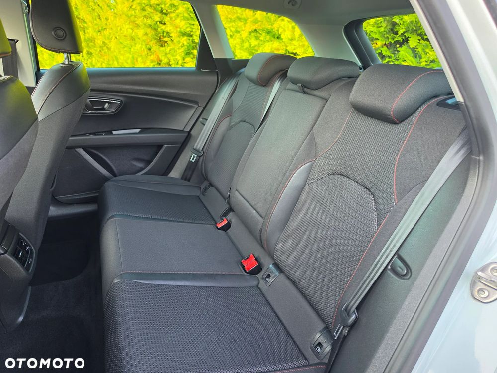 Seat Leon 2.0 TDI DPF Start&Stop DSG FR - 28