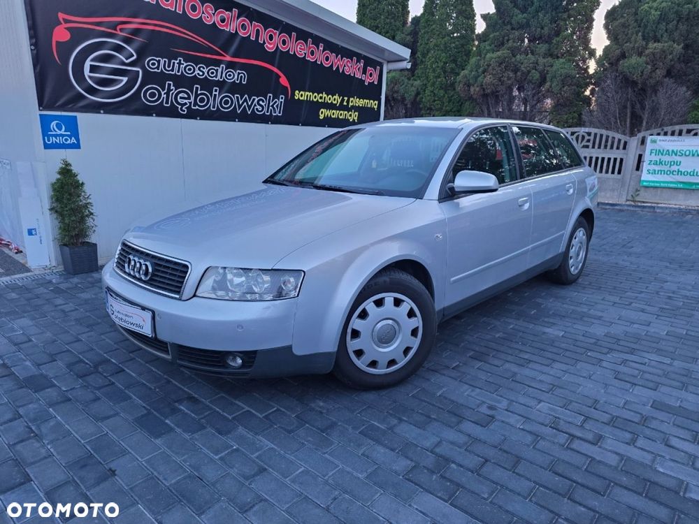 Audi A4 Avant - 1