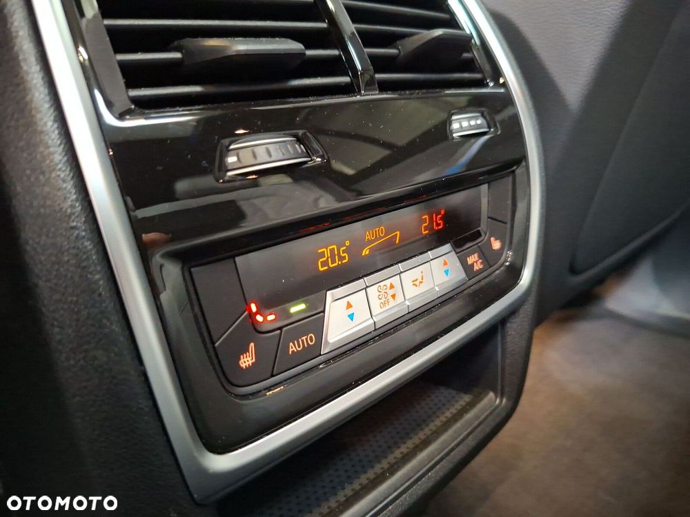 BMW X5 - 25
