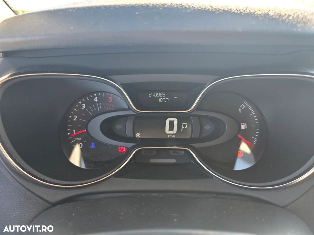 Renault Captur (ENERGY) dCi 90 EDC INTENS - 6