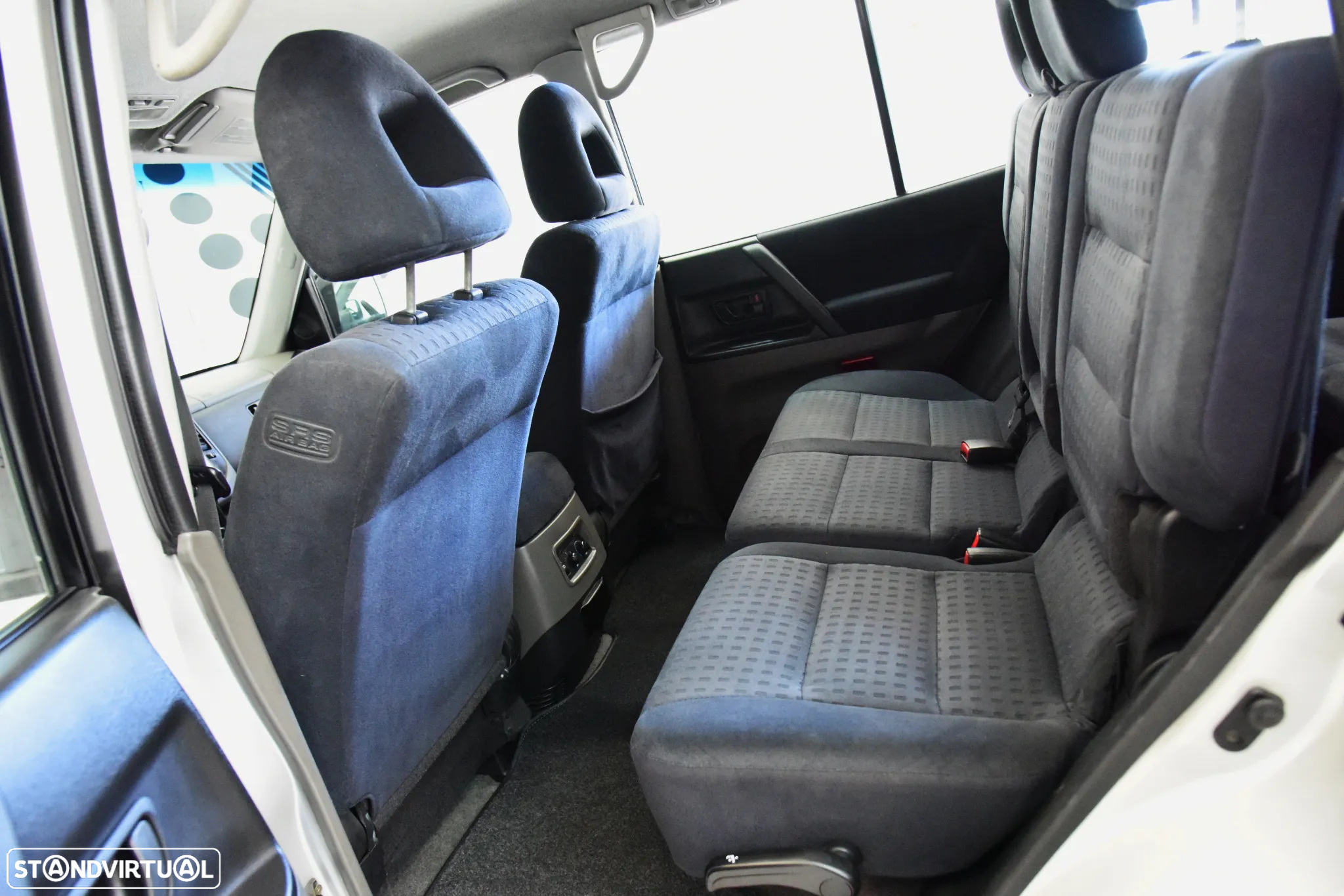 Mitsubishi Pajero 3.2 DI-D GLS Longo - 19