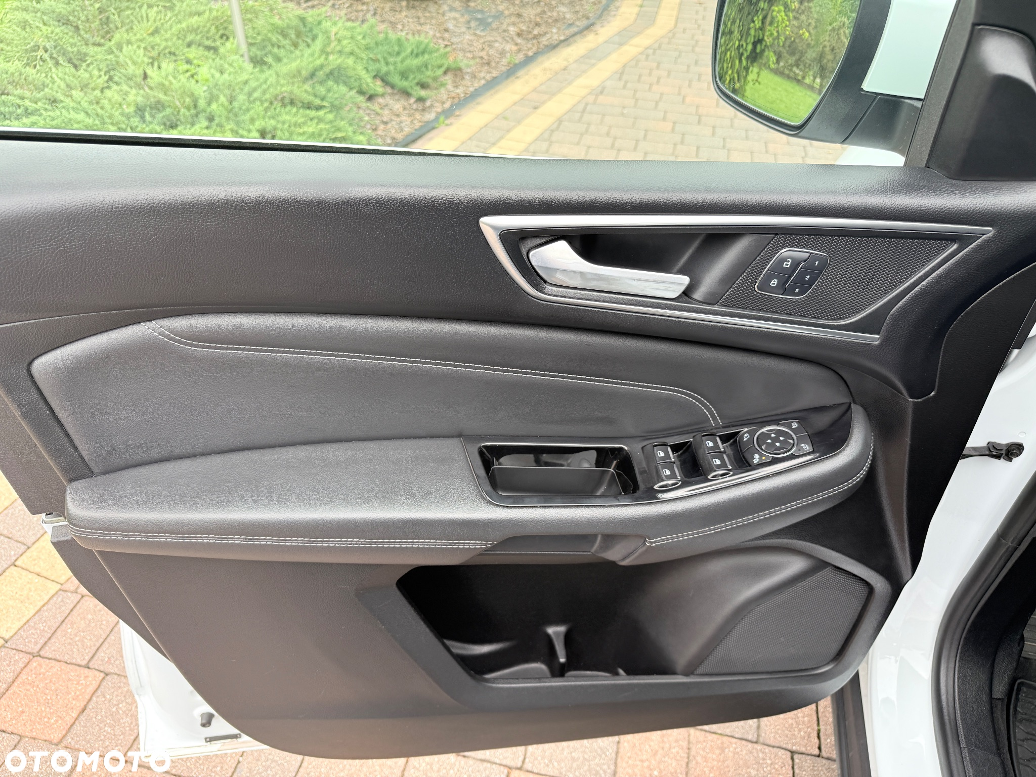 Ford S-Max 2.0 TDCi 4WD Titanium PowerShift - 18