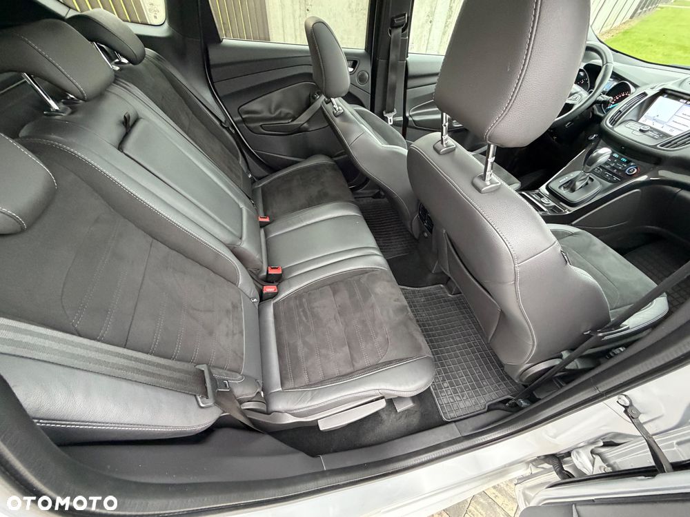 Ford Kuga 2.0 TDCi AWD ST-Line - 20