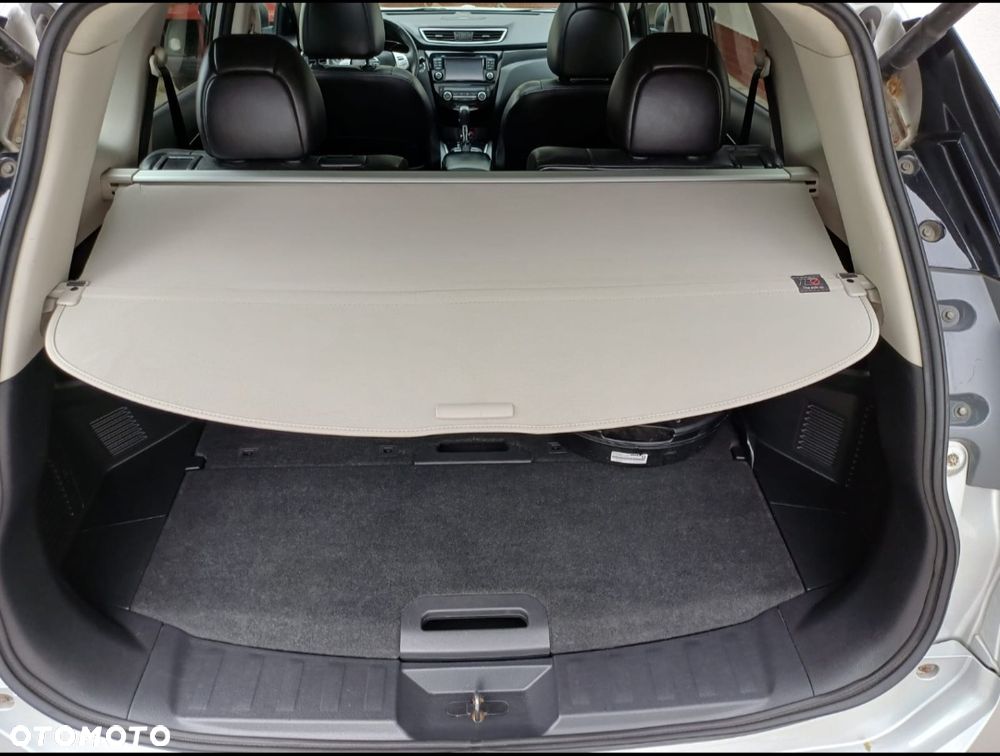 Nissan Rogue - 36
