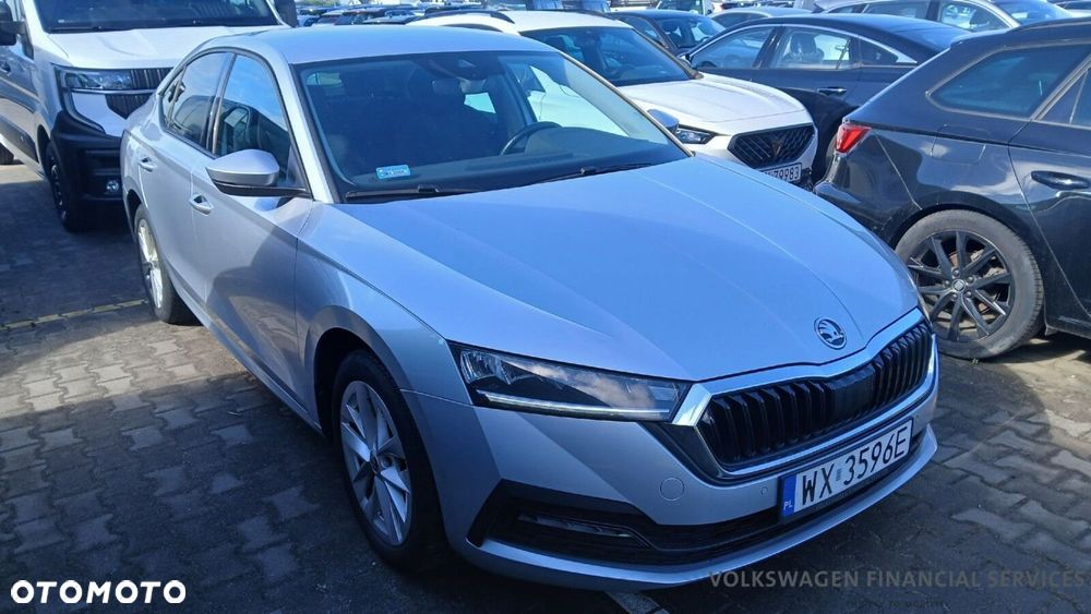 Skoda Octavia 2.0 TDI Ambition DSG - 3