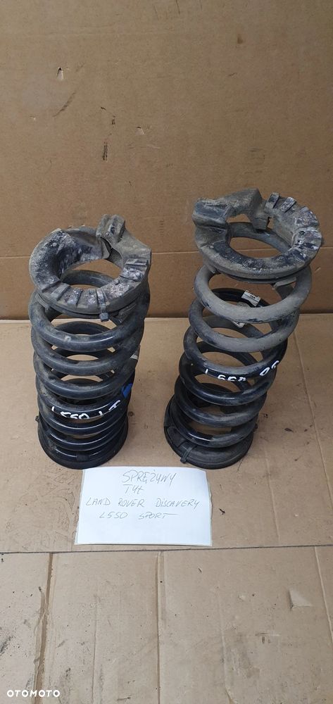 Sprężyny zawieszenia tył tylne Land Rover Discovery Sport L550 FK725B749FD - 1