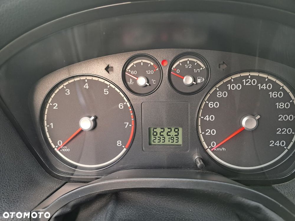 Ford Focus 1.6 Ti-VCT Style - 9