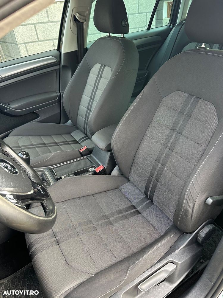 Volkswagen Golf 1.6 TDI DPF BMT Highline - 9