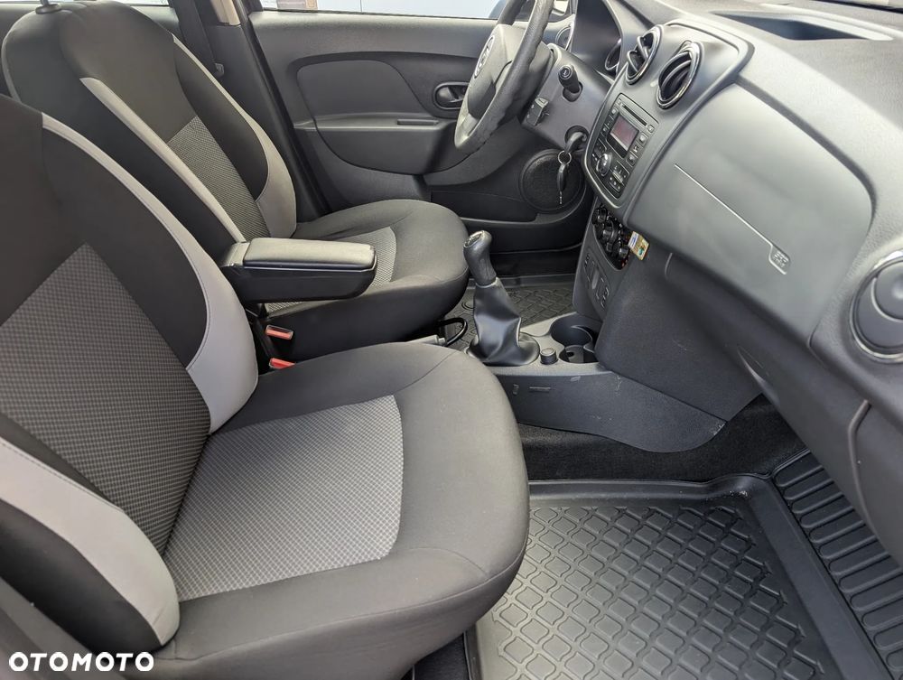 Dacia Logan 1.2 16V Open - 21