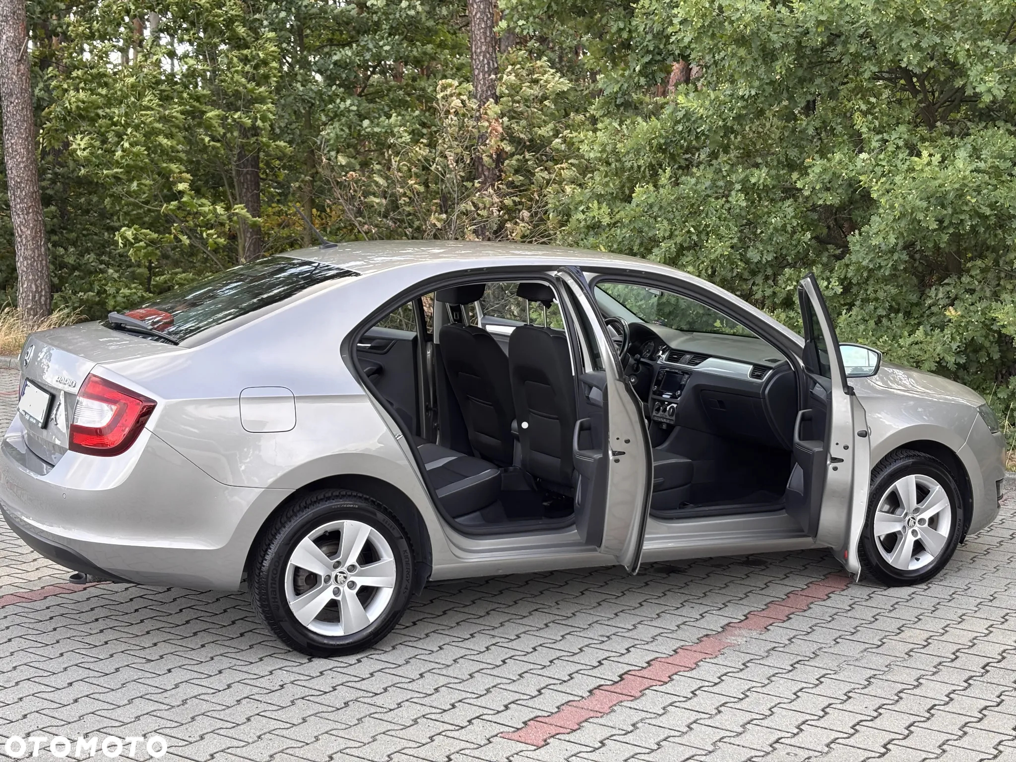 Skoda RAPID 1.0 TSI Ambition - 24