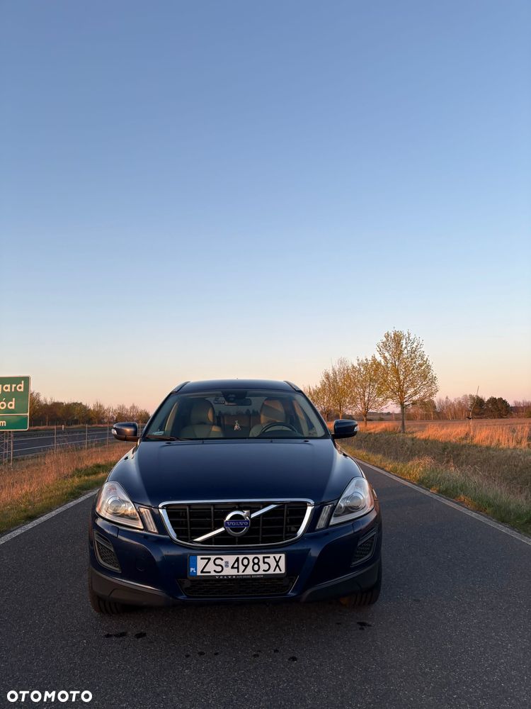 Volvo XC 60 - 2