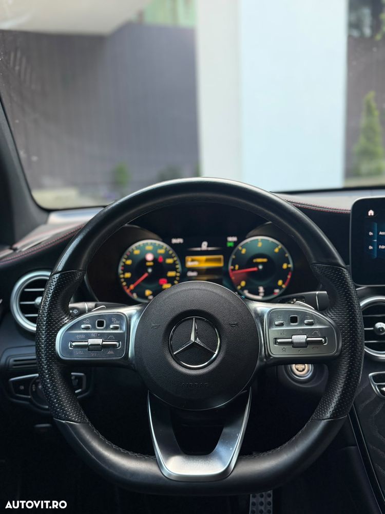 Mercedes-Benz GLC Coupe 300 d 4Matic 9G-TRONIC AMG Line Plus - 12