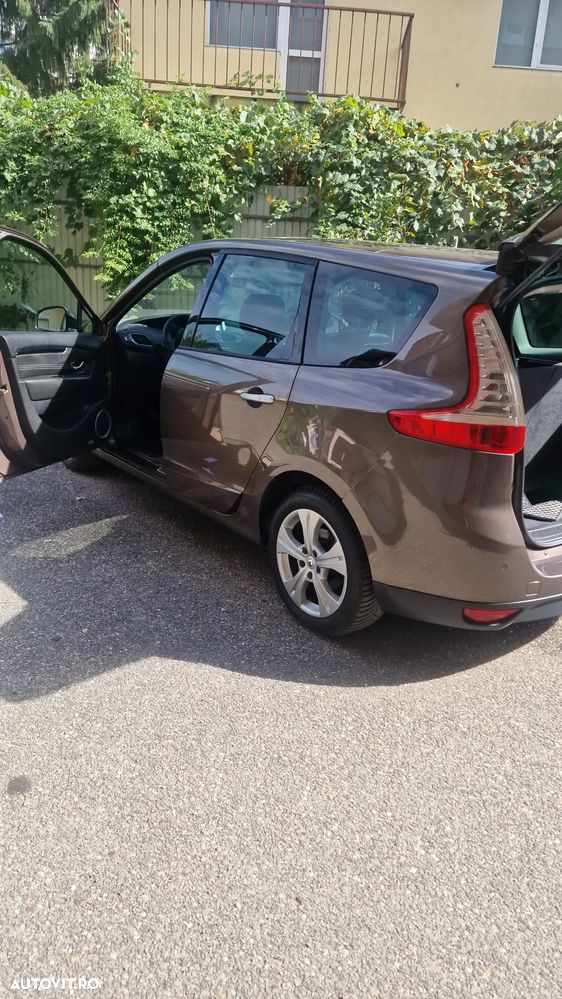Renault Grand Scenic dCi 130 FAP Dynamique - 5