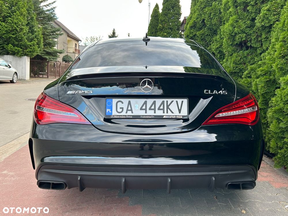 Mercedes-Benz CLA AMG 45 4-Matic - 8