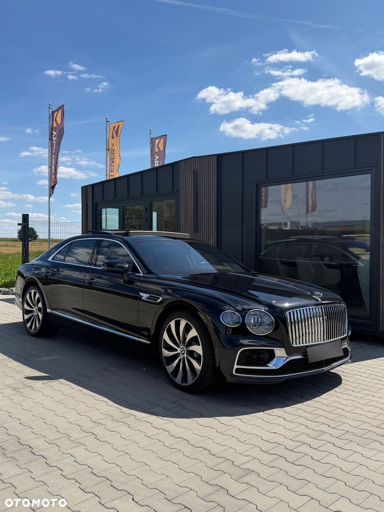 Bentley Flying Spur W12 S - 25
