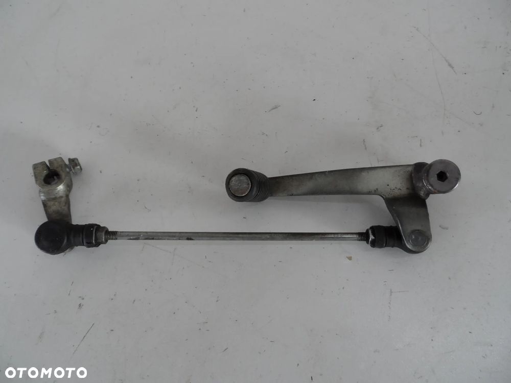 HONDA HORNET 600 PC36 dźwignia stopka zmian biegów cięgno - 1