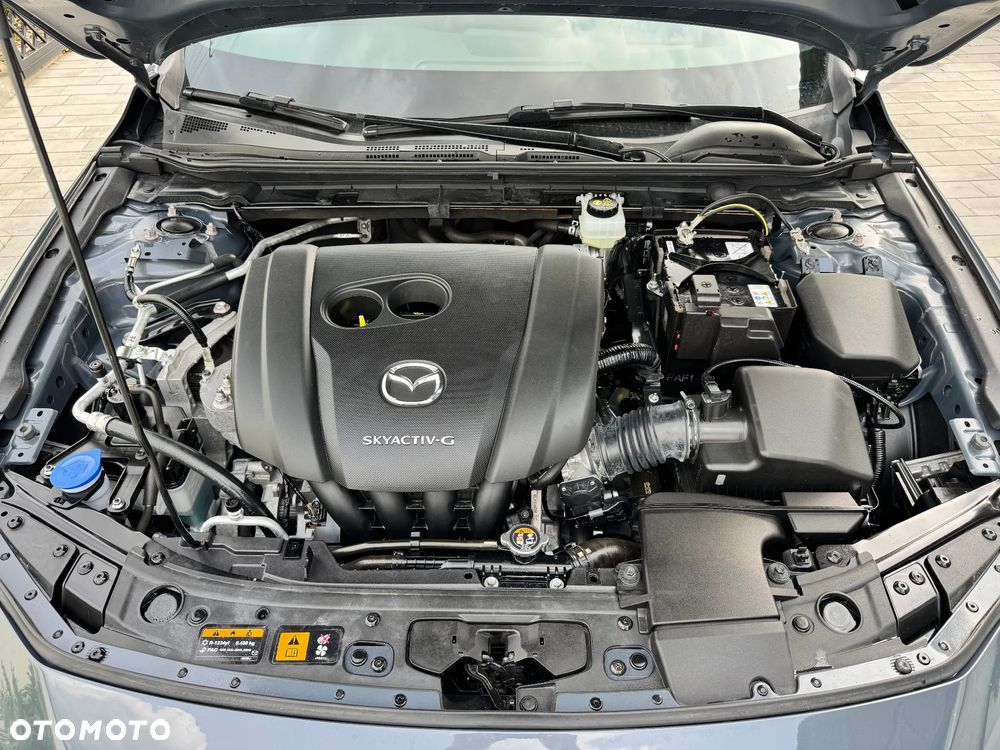 Mazda 3 SKYACTIV-G 2.0 M-Hybrid SELECTION - 19