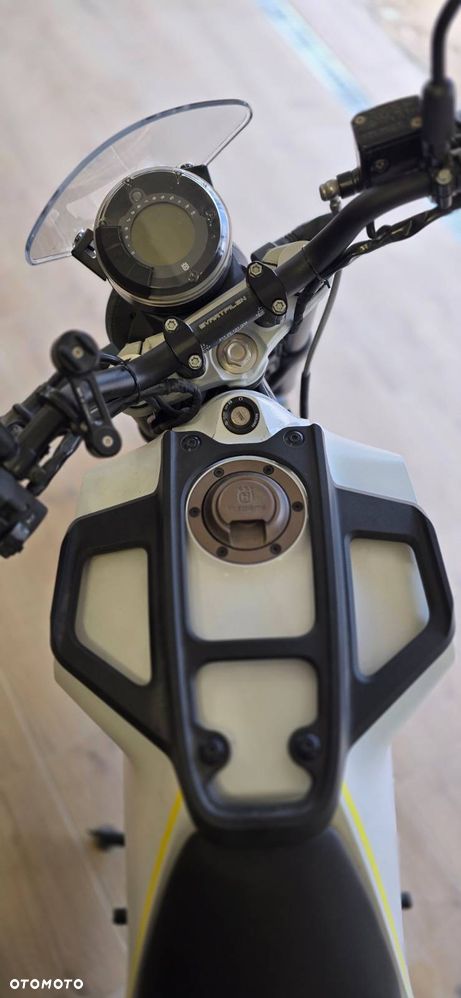 Husqvarna Vitpilen - 2