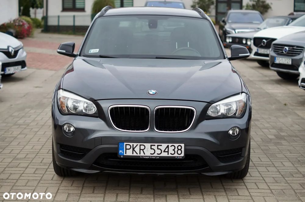 BMW X1 xDrive18d Sport Line - 2