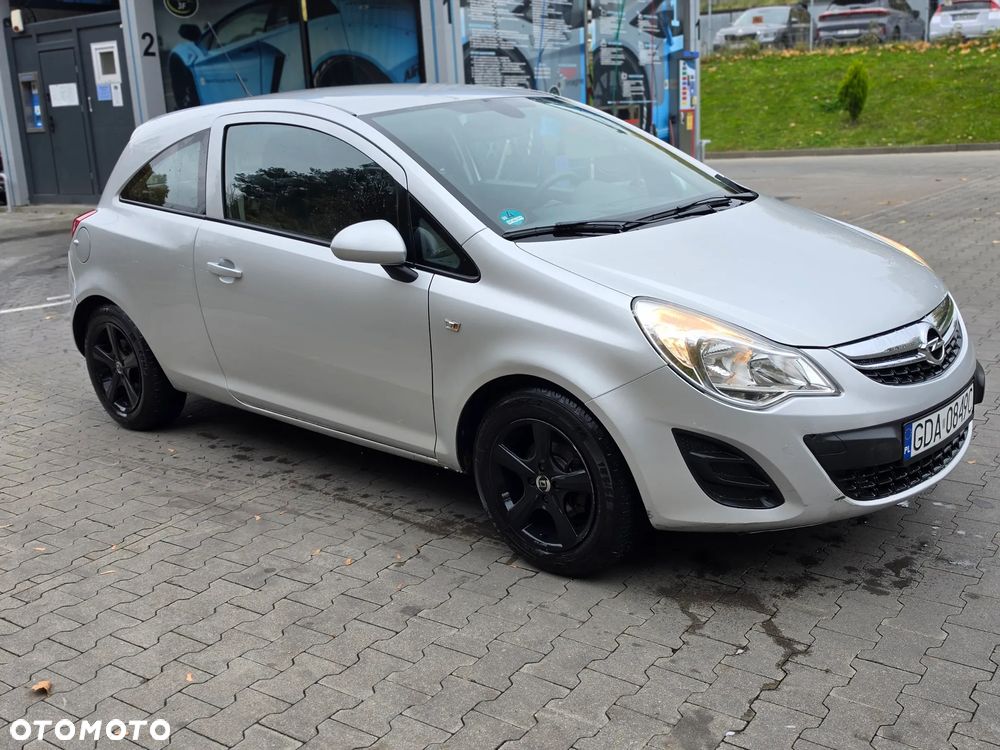 Opel Corsa - 4