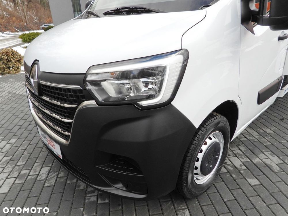 Renault MASTER KONTENER WINDA 8 PALET TEMPOMAT NAWIGACJA LEDY KLIMATYZACJA  165KM - 20