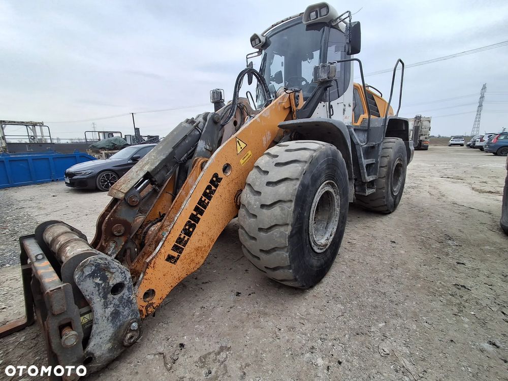 Liebherr L556 - 1