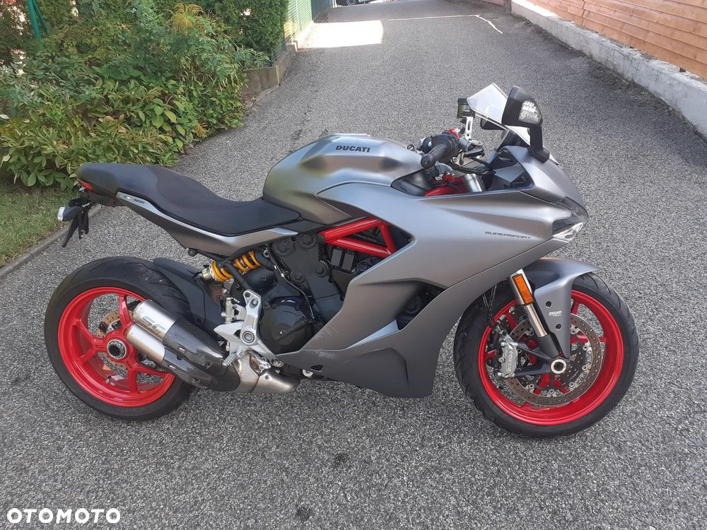 Ducati SuperSport
