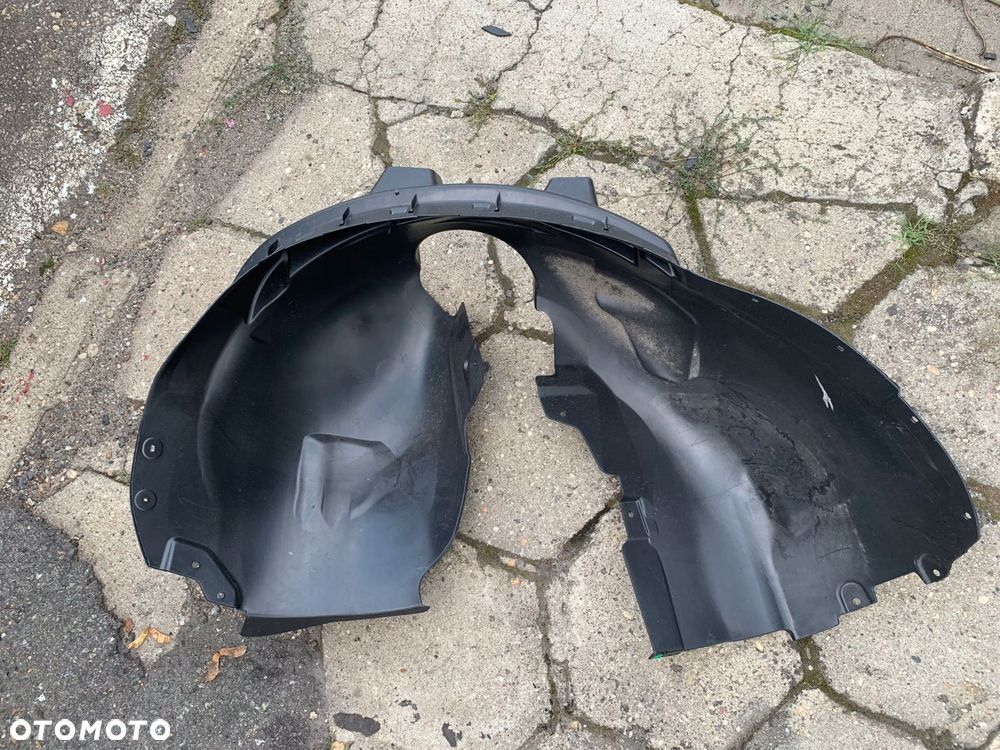 volvo xc40 nadkole przód prawe 32241407 - 2