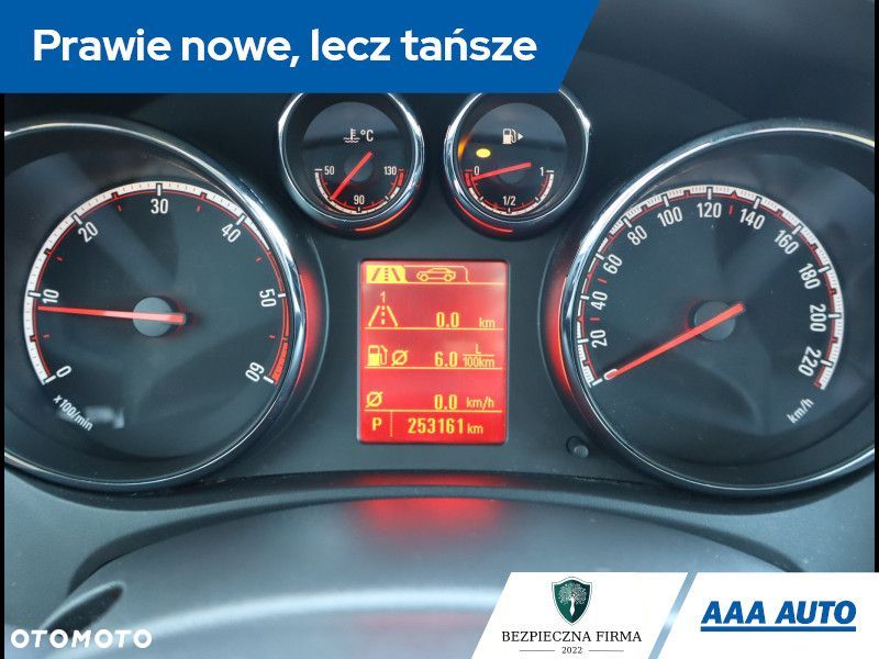 Opel Meriva - 12