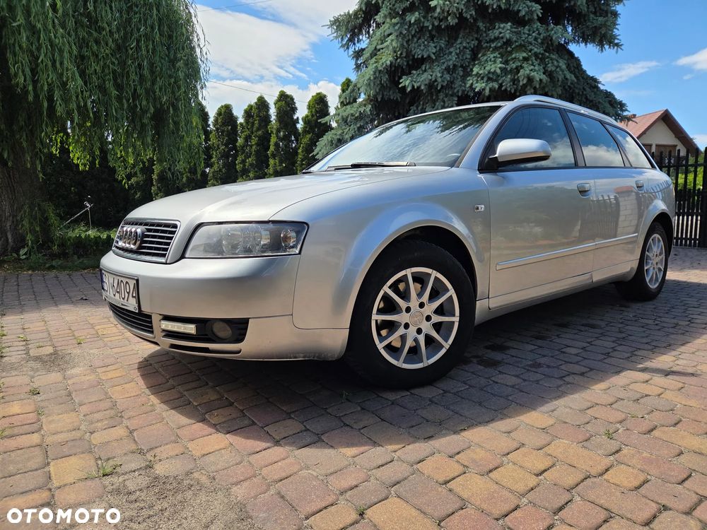 Audi A4 Avant - 1