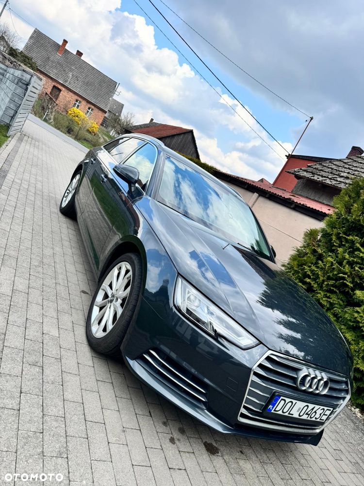 Audi A4 Avant 2.0 TDI - 9