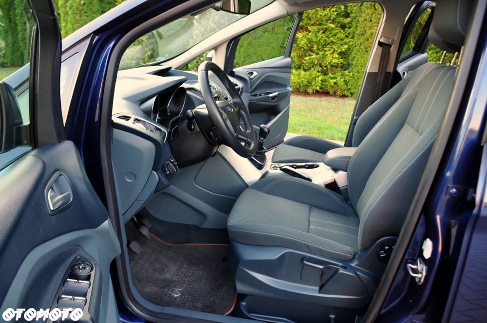 Ford C-MAX 1.6 Ti-VCT Titanium - 19