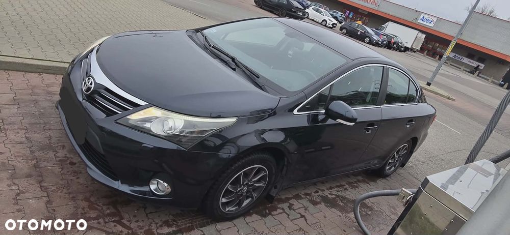 Toyota Avensis 1.8 Executive - 1