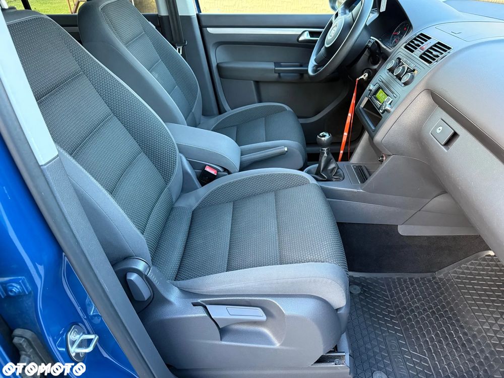 Volkswagen Touran 1.4 TSI EcoFuel Comfortline - 17