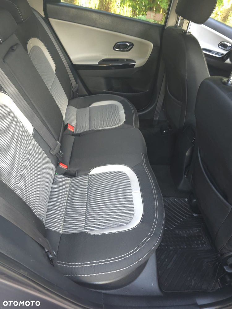 Kia Ceed 1.6 GDI Business Line - 6