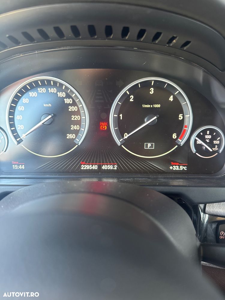 BMW X5 xDrive30d - 19