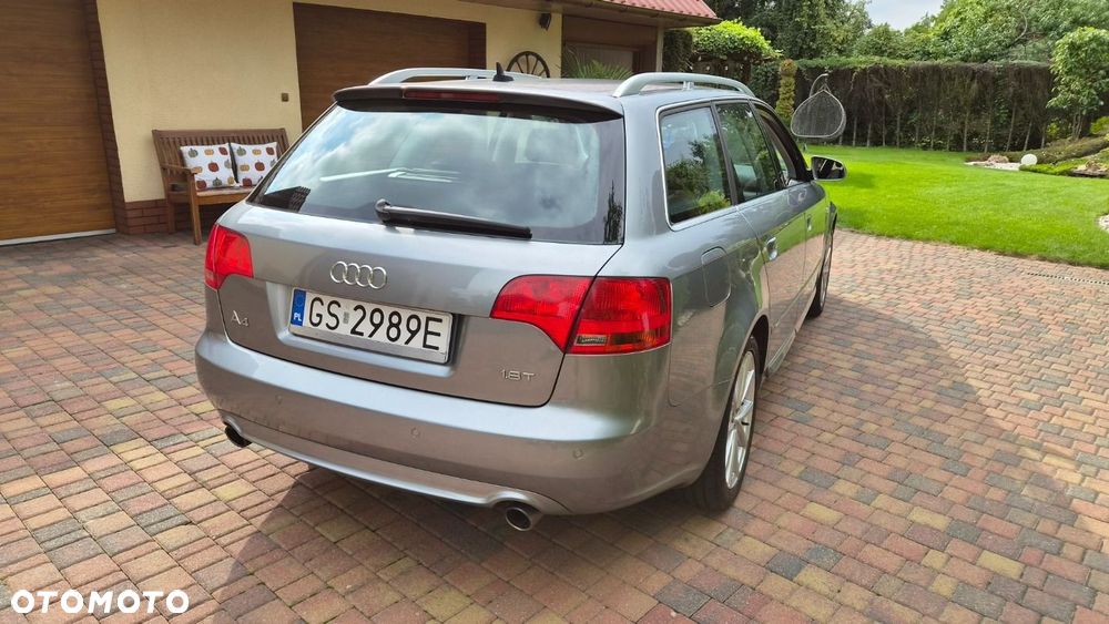 Audi A4 Avant 1.8 T - 10