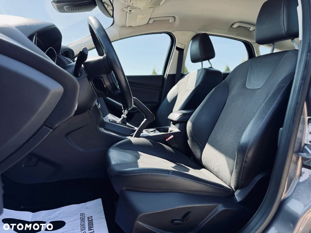 Ford Focus 1.6 TDCi DPF Titanium - 24