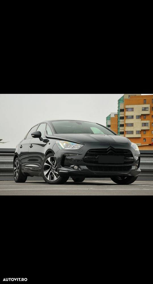 Citroën DS5 HDi 165 SportChic - 1
