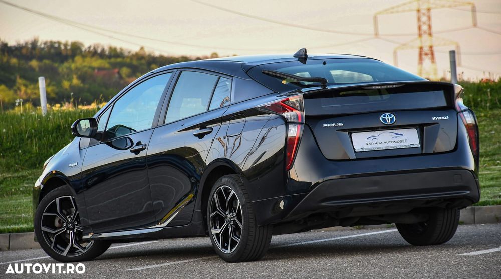 Toyota Prius 1.8 Dual VVT-i Sol+ - 28