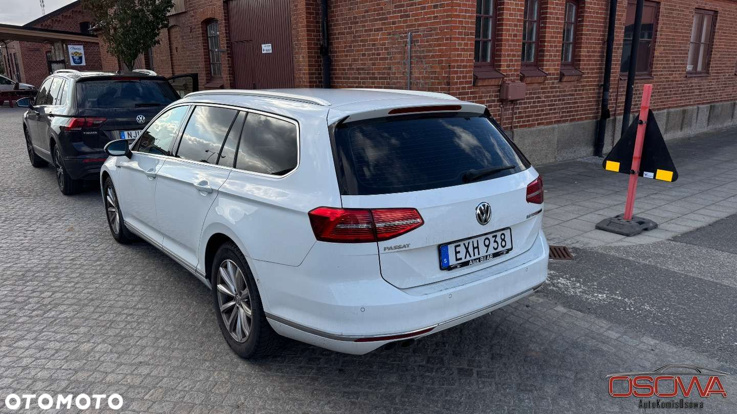Volkswagen Passat - 6