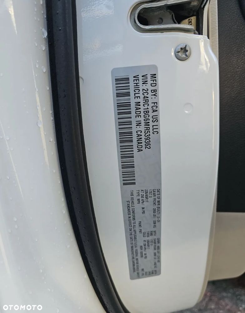 Chrysler Pacifica - 18