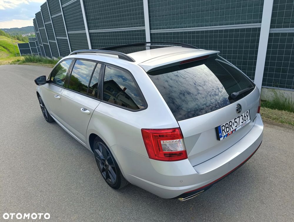 Skoda Octavia 2.0 TDI RS - 12