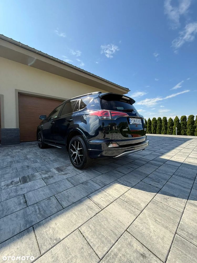 Toyota RAV4 Hybrid Selection 4x4 - 23