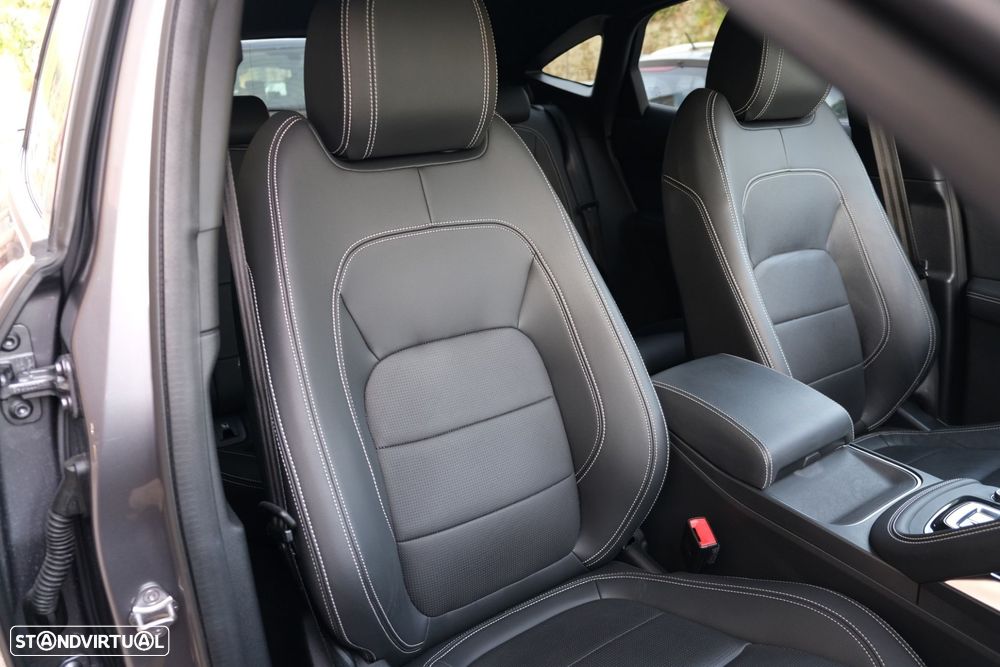 Jaguar E-Pace 1.5 P300e R-Dynamic S AWD Aut. - 16