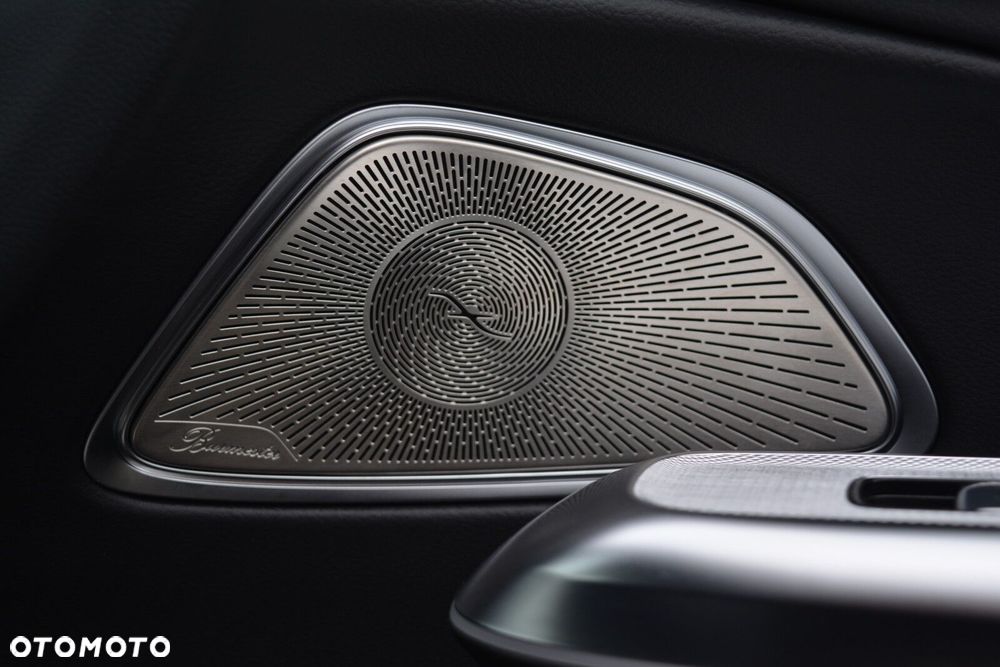 Mercedes-Benz Klasa E - 23