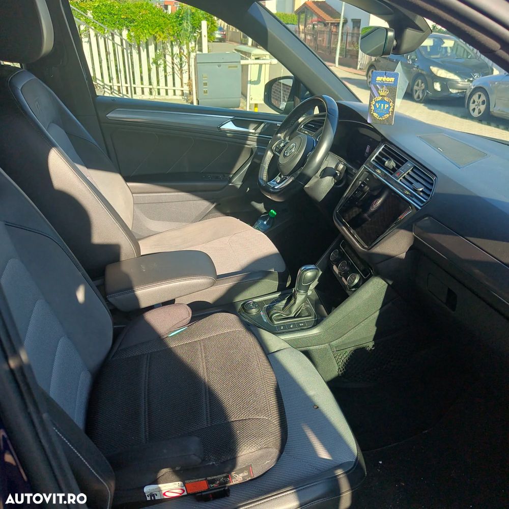 Volkswagen Tiguan 2.0 TDI 4Mot DSG Highline - 9