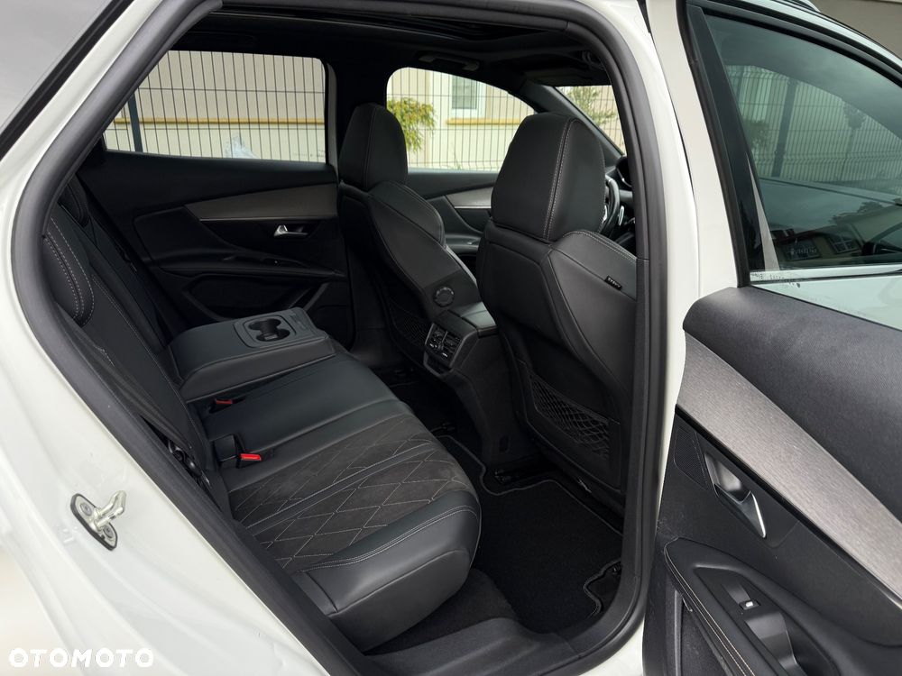 Peugeot 3008 BlueHDi 180 Stop & Start EAT8 GT - 21