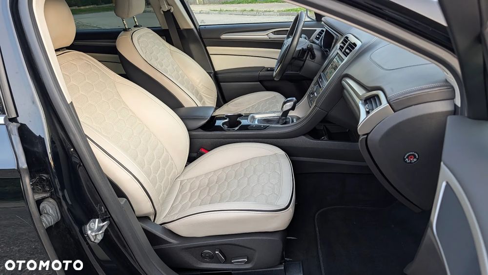 Ford Mondeo 2.0 TDCi STart-Stopp PowerShift-Aut Vignale - 13